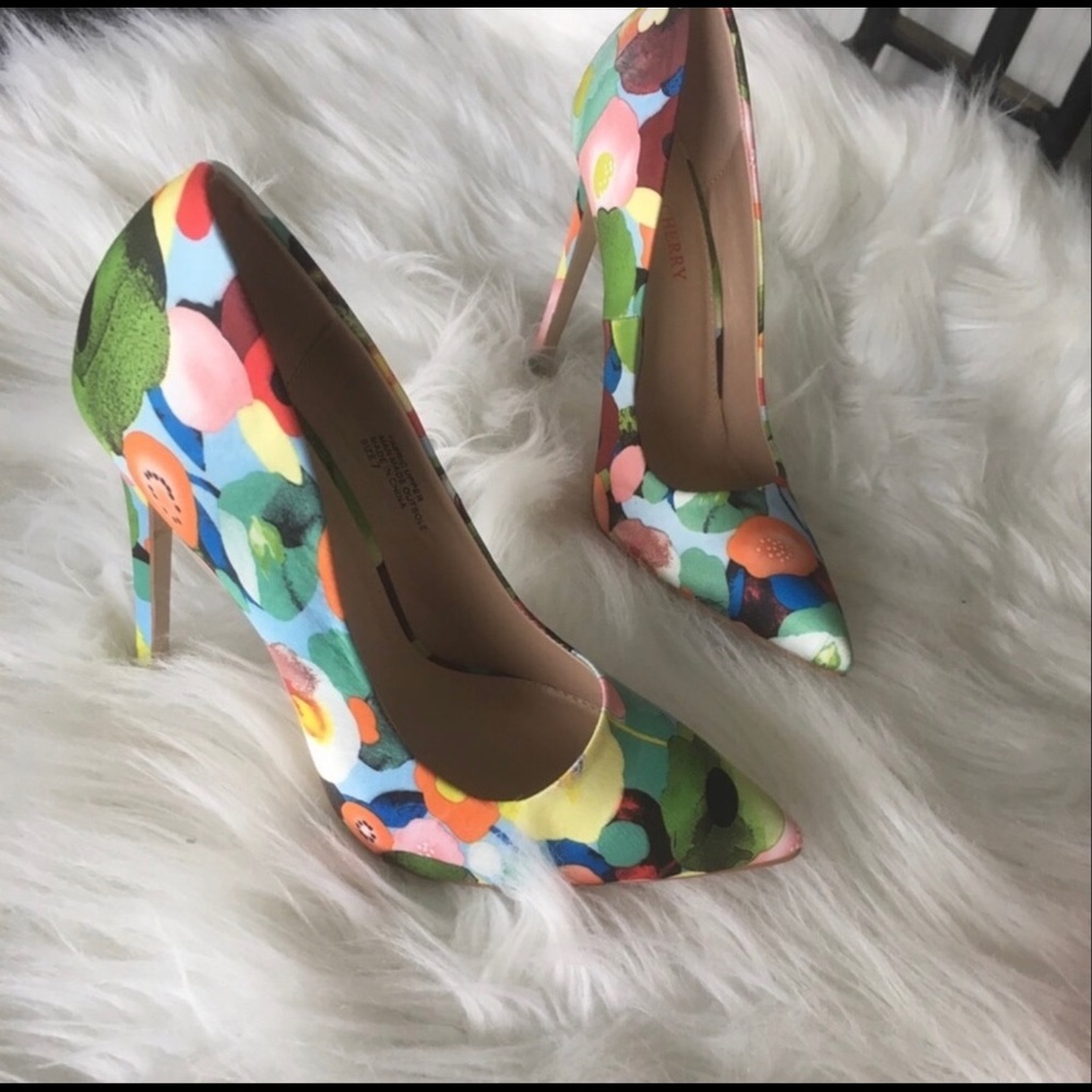 Ladies Kiwi Silk Heels